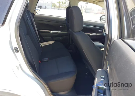 2020 Mitsubishi Outlander Sport 2.0 Se z USA, uszkodzony, nr VIN JA4AP4AU5LU005159